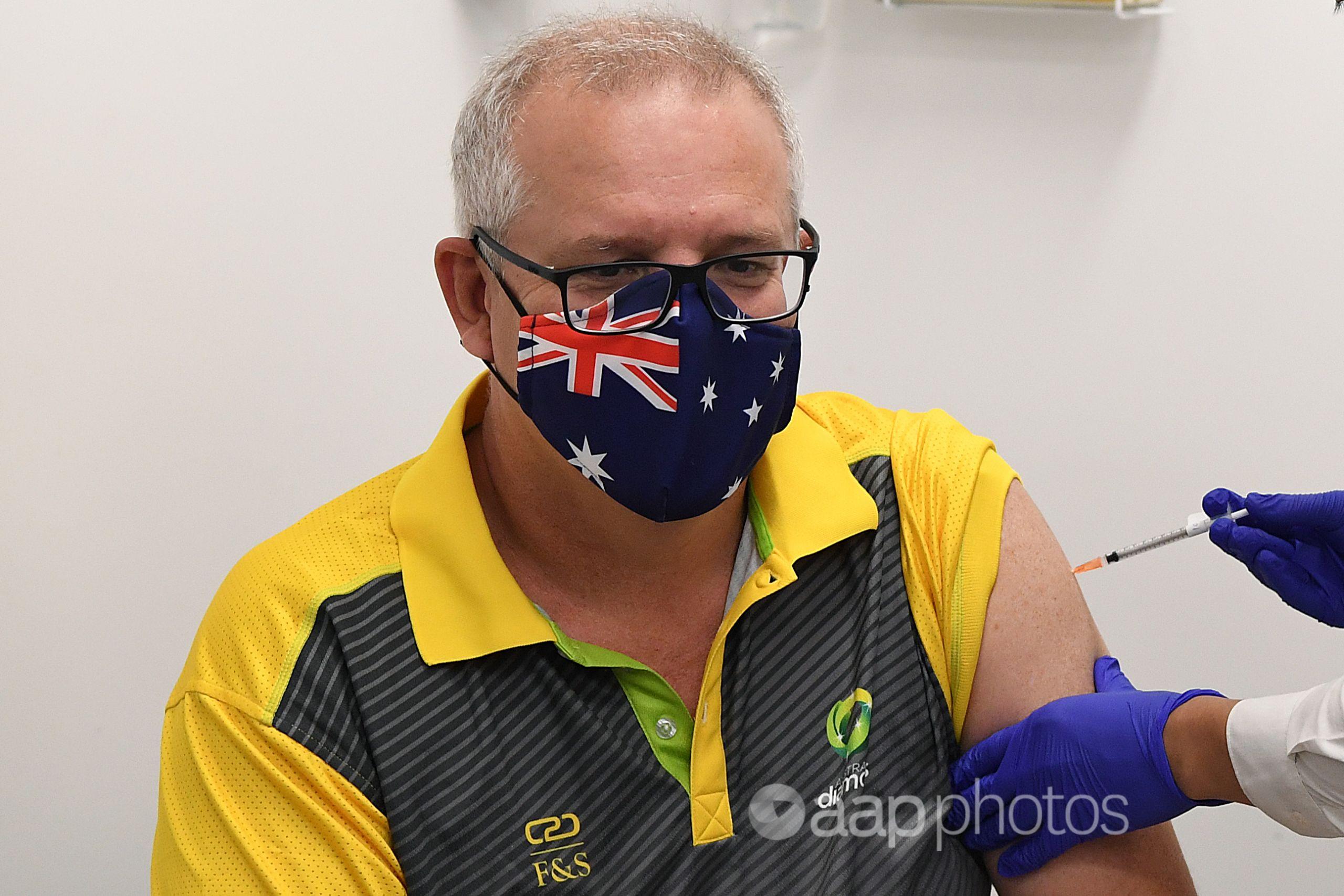 Scott Morrison receives his COVID-19 vaccination