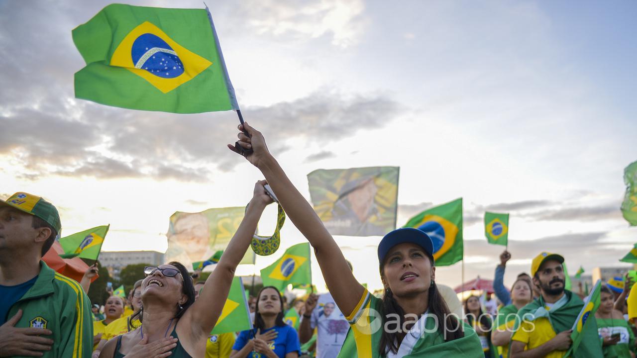Brazilians at election run-off in Brasilia
