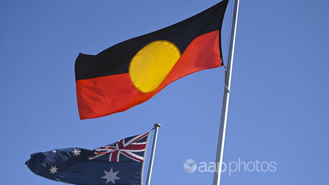 Aboriginal flag alonside the Australian flag
