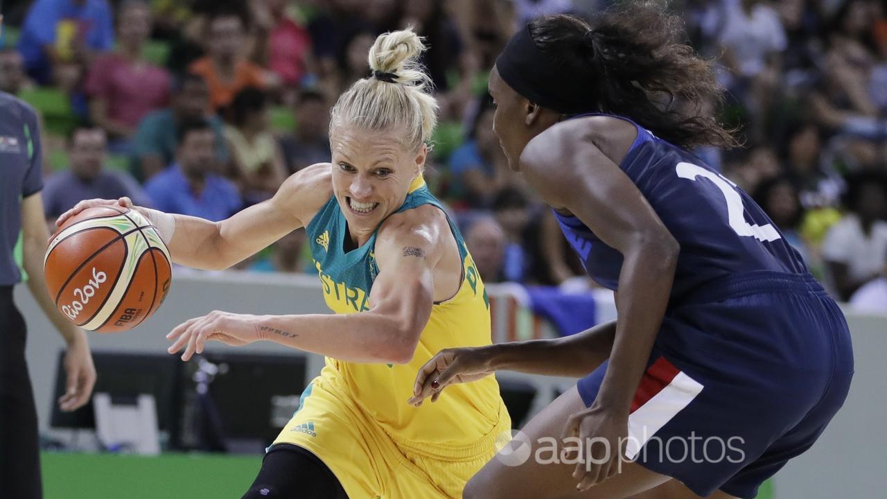 Erin Phillips in basketball action at the Rio 2016 Olympics.