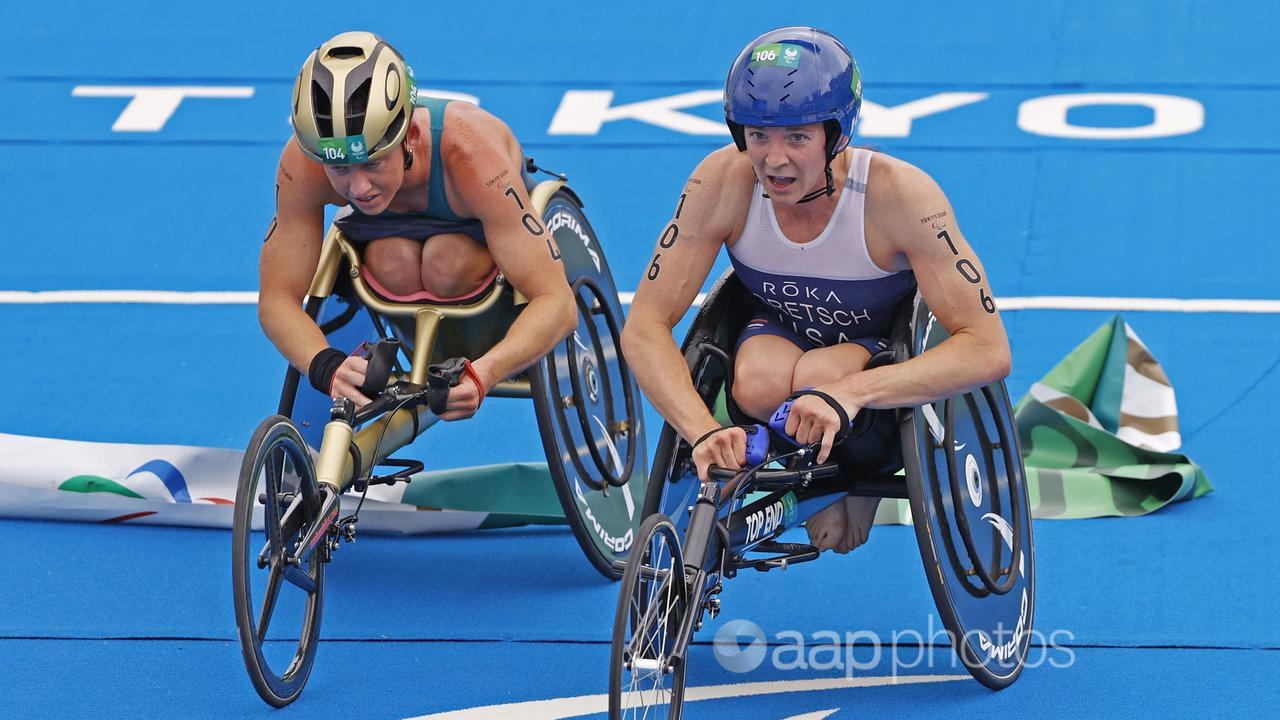 Lauren Parker (left) and Kendall Gretsch at Tokyo 2020 Paralympics.