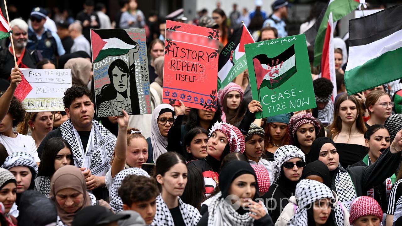 High Schoolers For Palestine demonstration in Sydney.