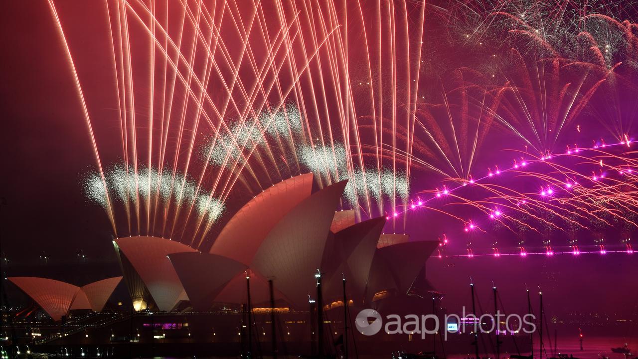The midnight fireworks over the Sydney Opera House in 2022