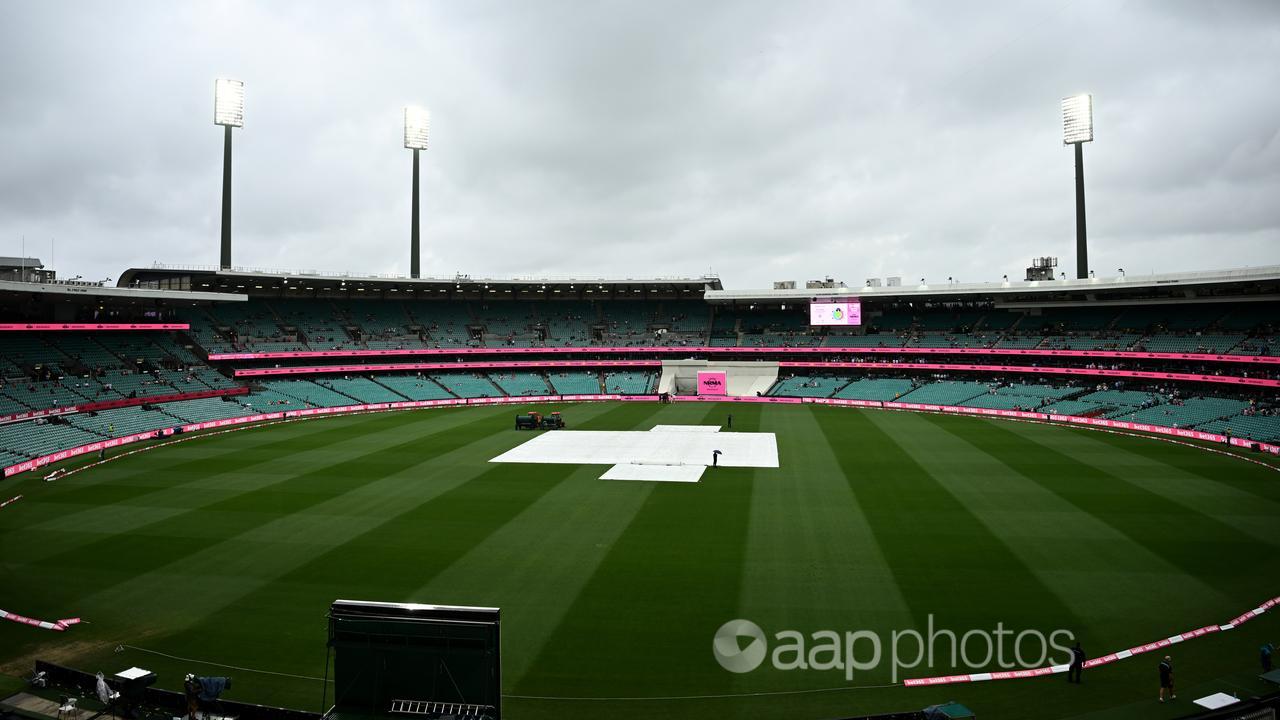 Cover on at SCG
