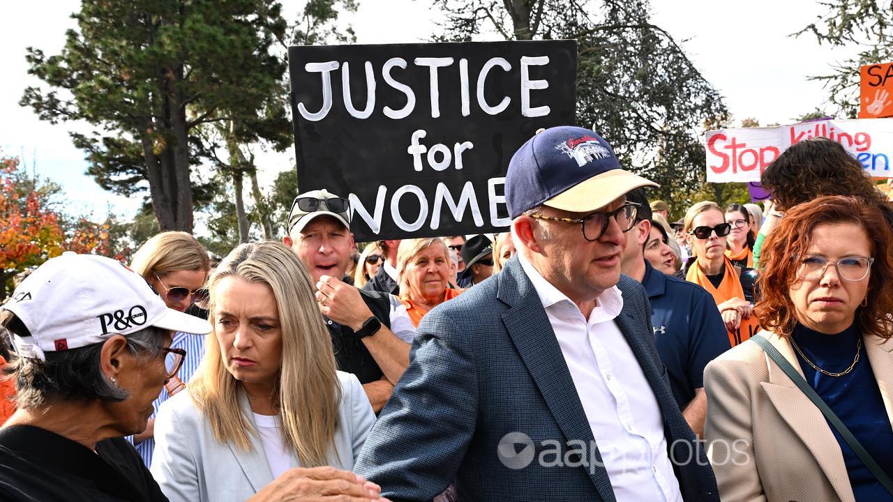 PM Anthony Albanese at rally to end violence against women
