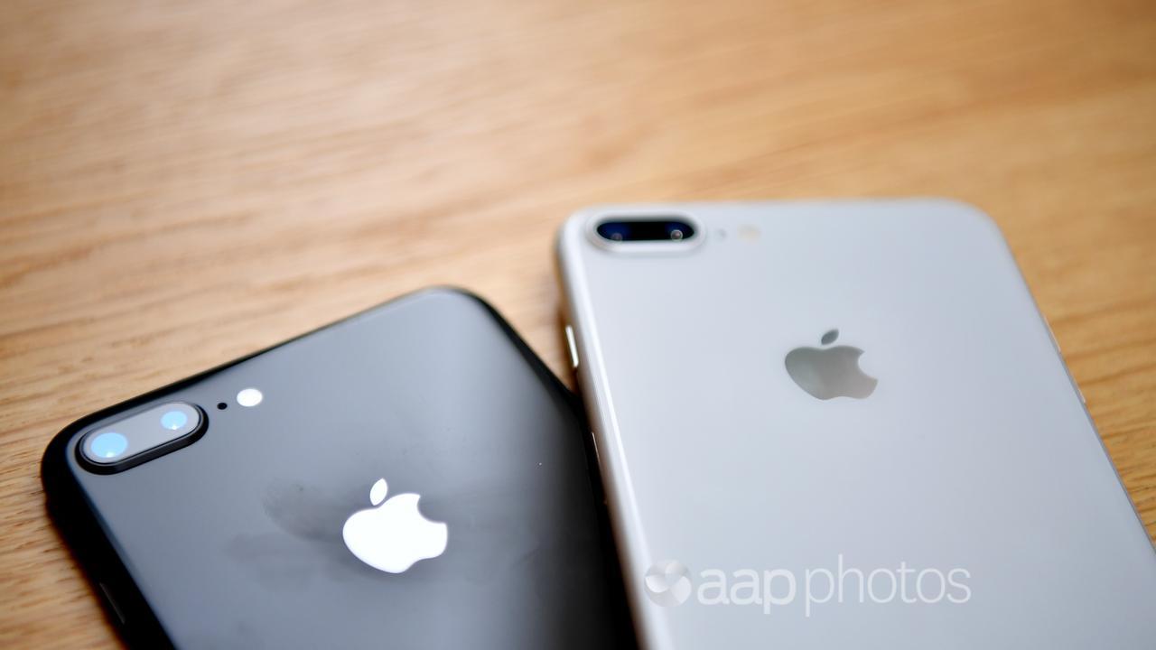 Apple Iphones at the Apple Store in Sydney