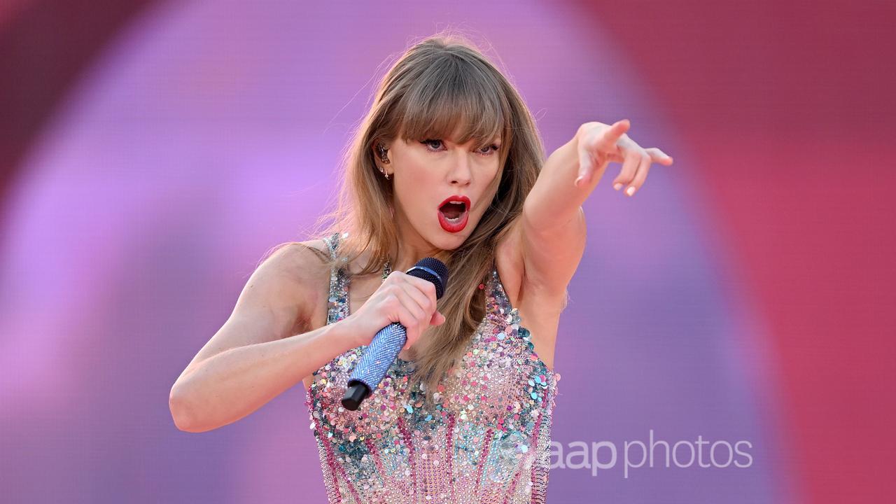 Taylor Swift performing in Melbourne