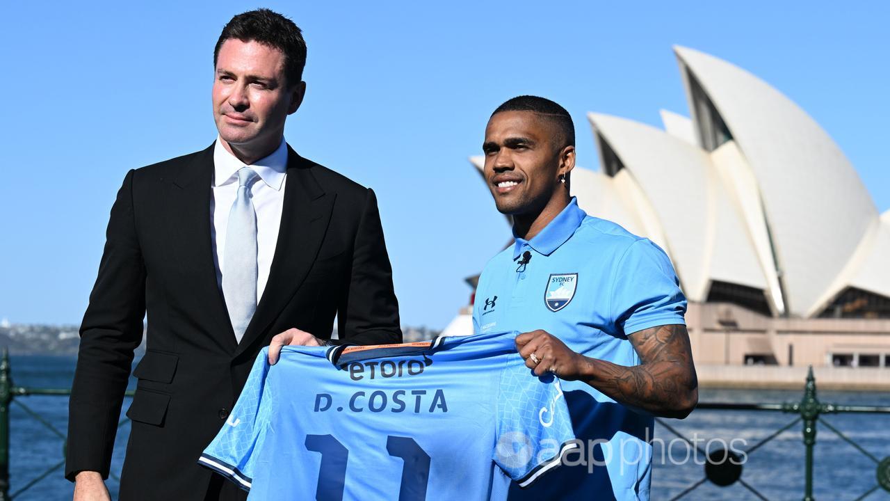 Scott Barlow and Douglas Costa.