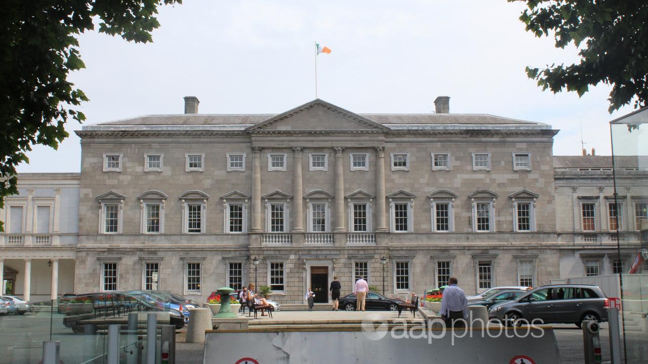 General photo outside the Irish Parliament, Dublin.