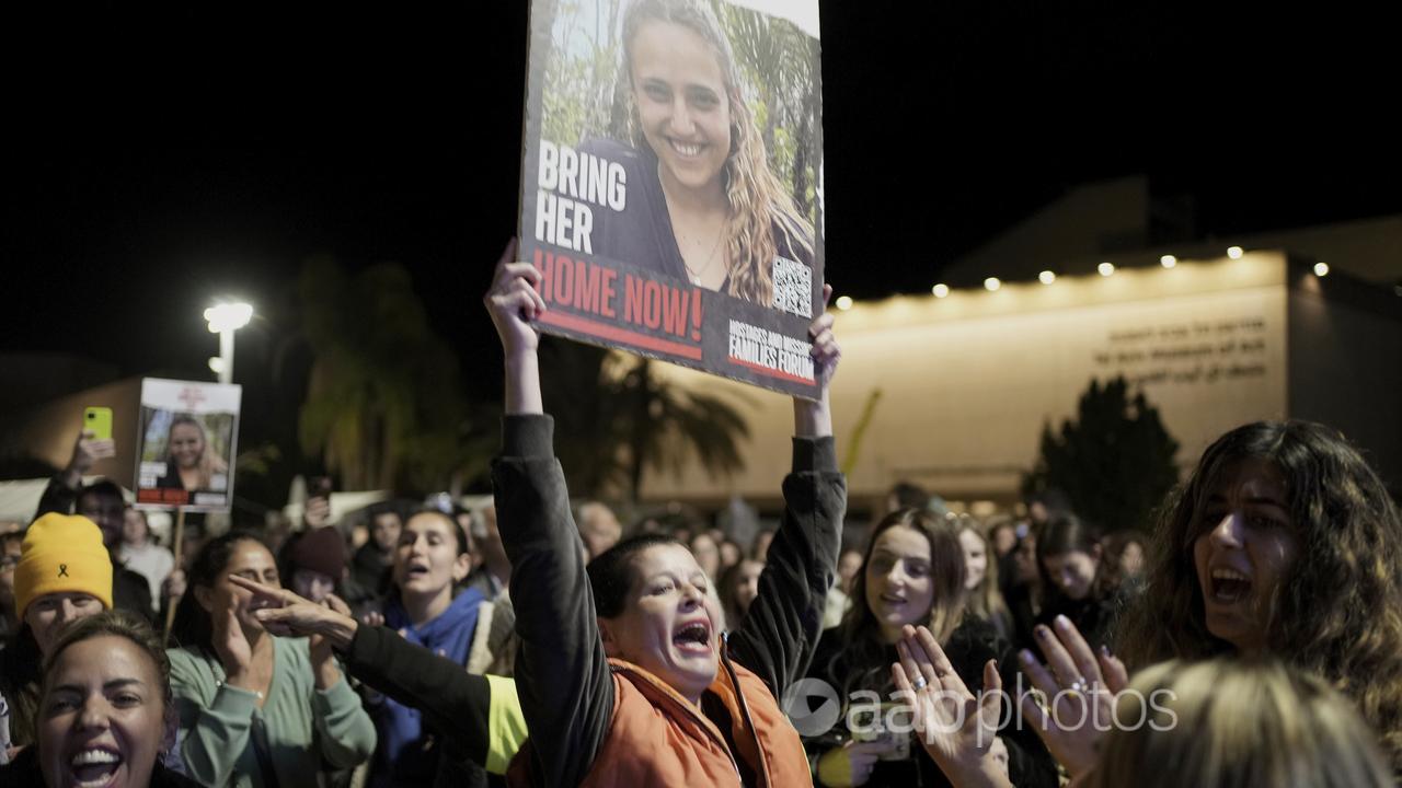 The reaction to the release of Jewish hostages 